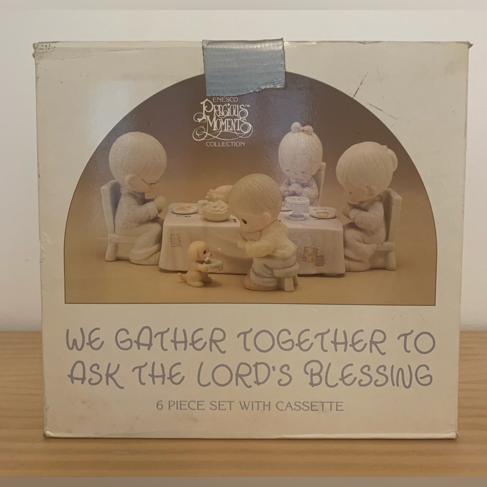 Precious Moments
We Gather Together To Ask The Lord’s Blessings - Picture 11 of 11